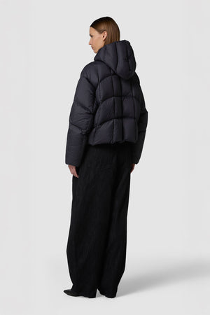LEGGERISSIMO -  HOODED DOWN PUFFER JACKET REGULAR FIT 