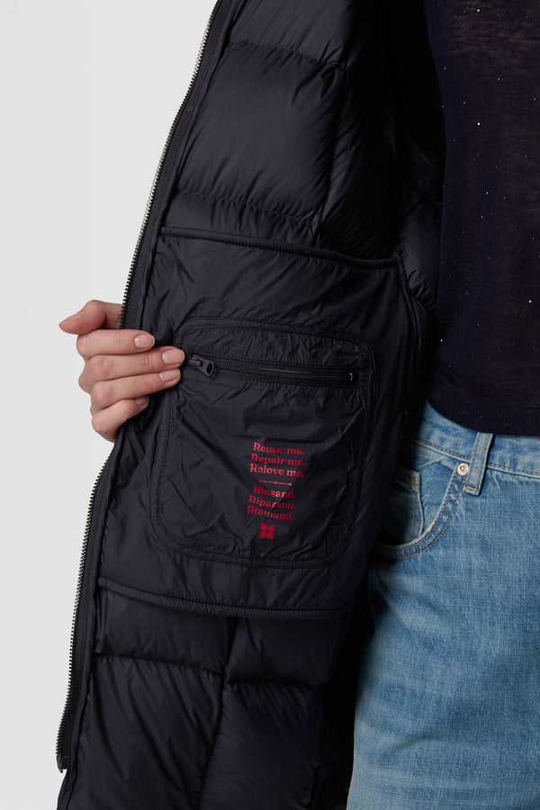 LEGGERISSIMO - PIUMINO CON CAPPUCCIO MIDI OVERSIZE