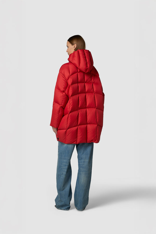 LEGGERISSIMO - PIUMINO CON CAPPUCCIO MIDI OVERSIZE