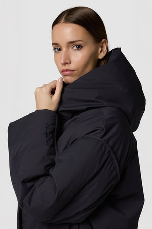 GUSCIO- PIUMINO CON CAPPUCCIO CROPPED