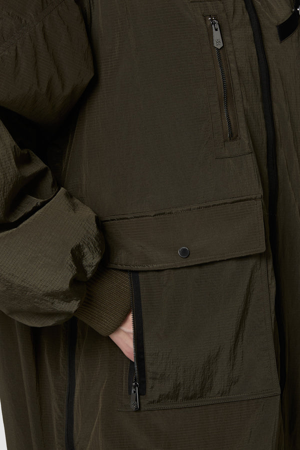 QUADRATINO - BOMBER IMBOTTITO CON CAPPUCCIO LUNGO OVERSIZE