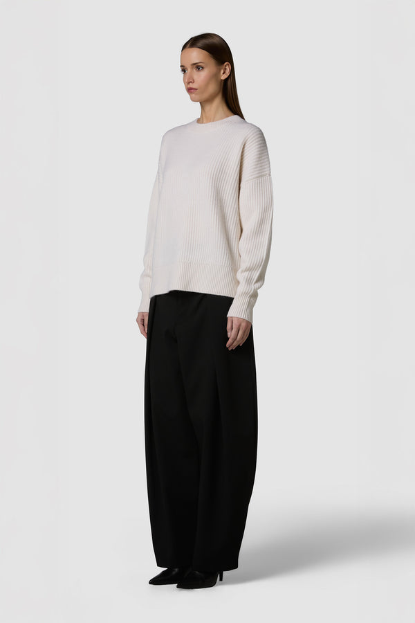 COSTA - COMFY CASHMERE ROUNDNECK SWEATER 