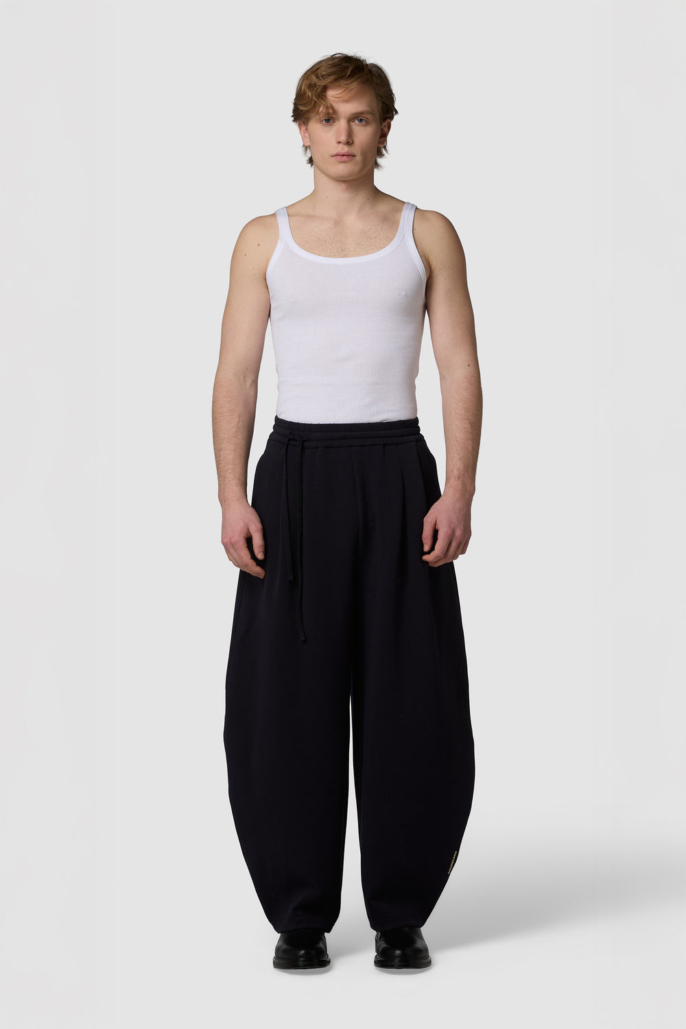 SETOSO - OVERSIZED BARREL-CUT SWEATPANTS