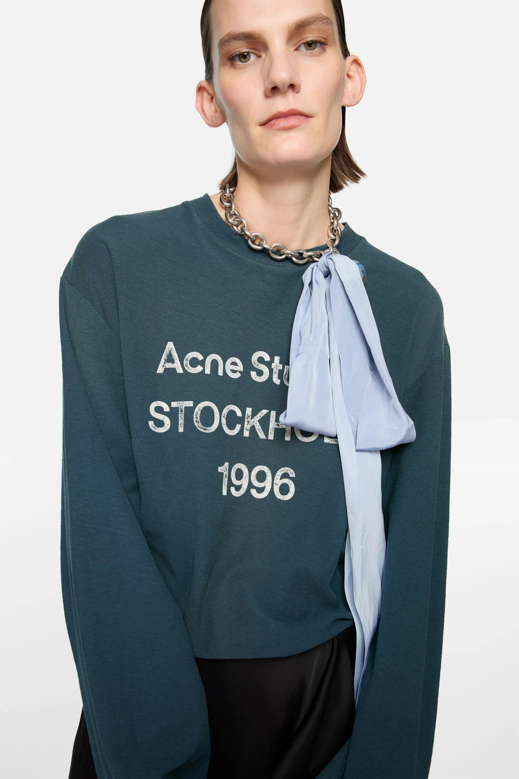 OVERSIZED FIT CROPPED JACKET